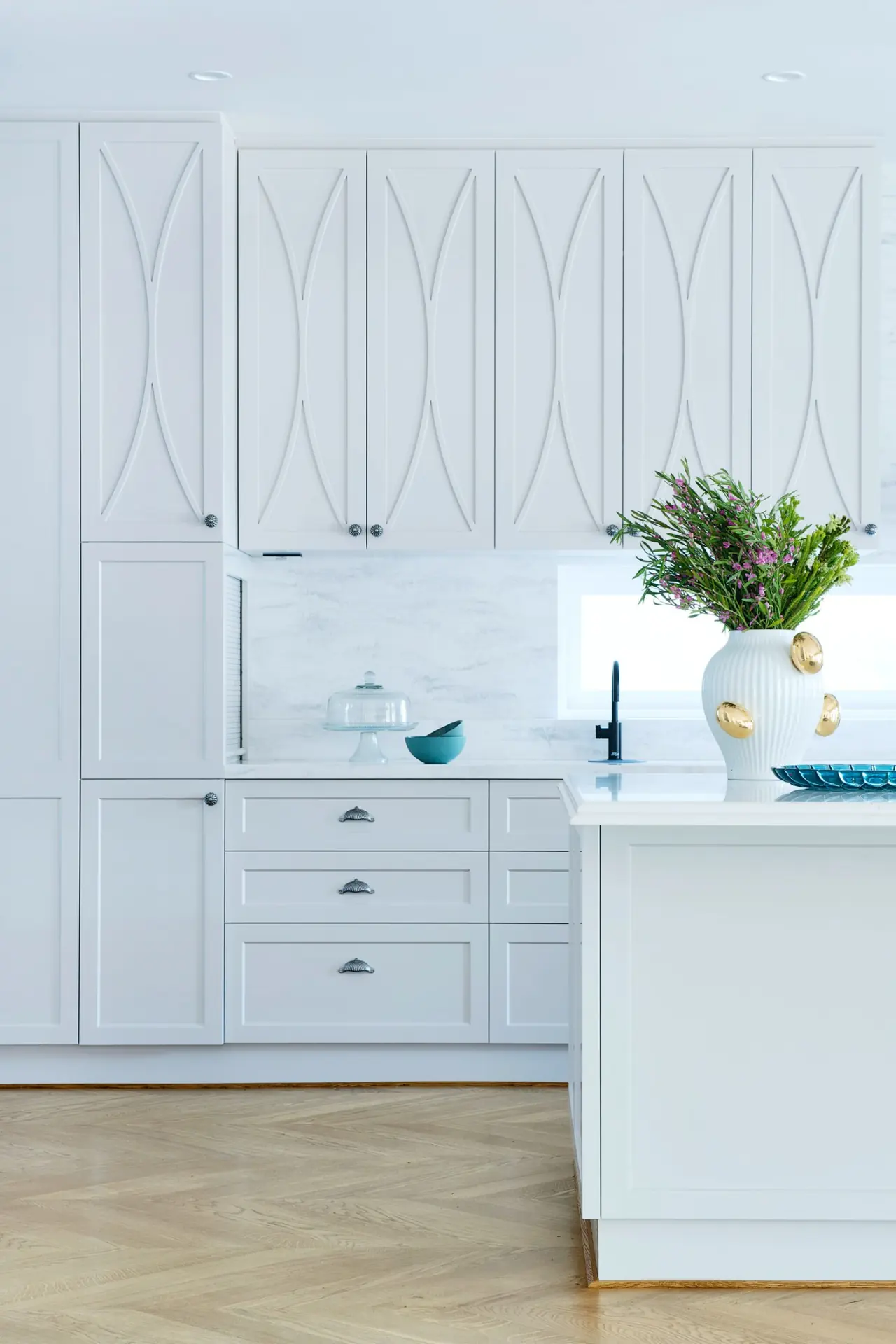 JF Design Dalkeith residence — kitchen with island bench and cabinetry, Perth interior design